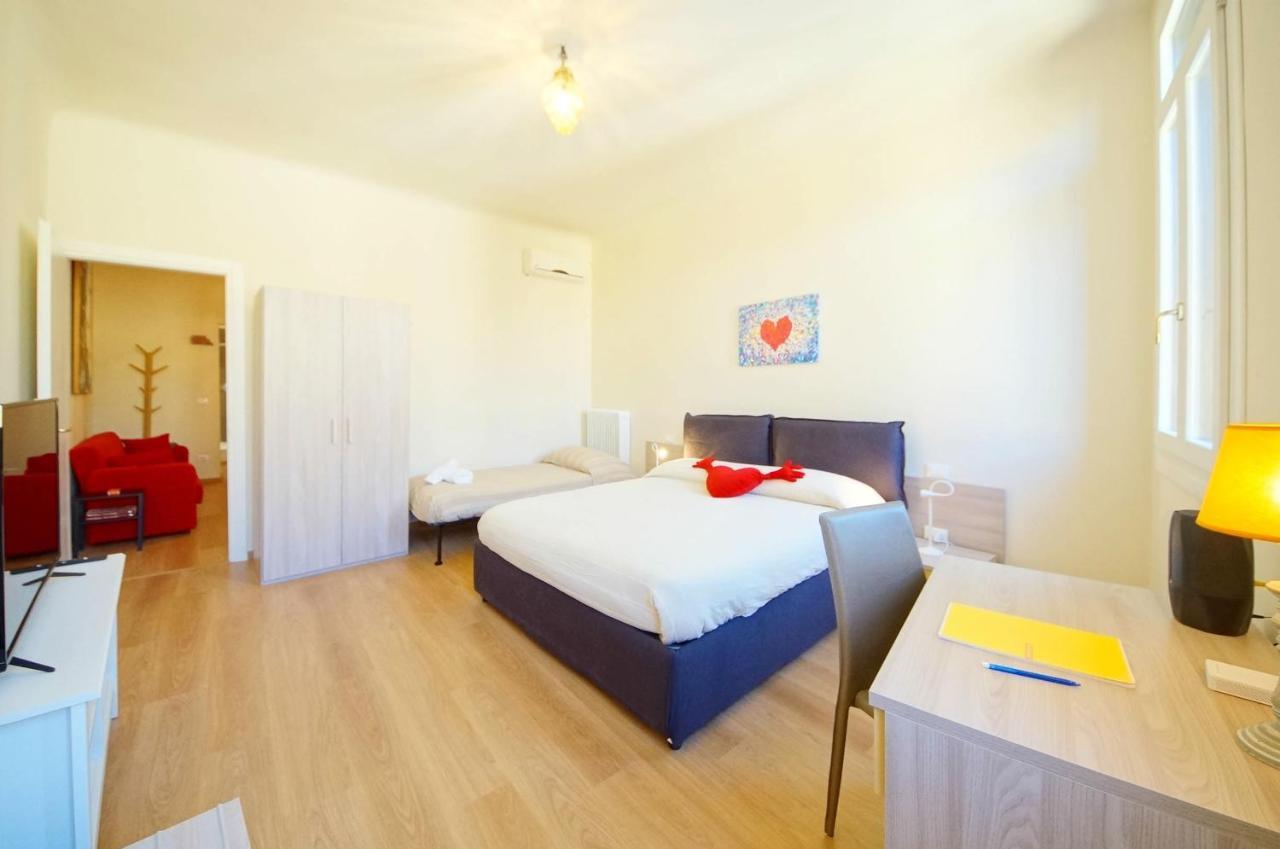 Ca' Circus 4 Rooms Wi-Fi Fibre เวนิส ภายนอก รูปภาพ